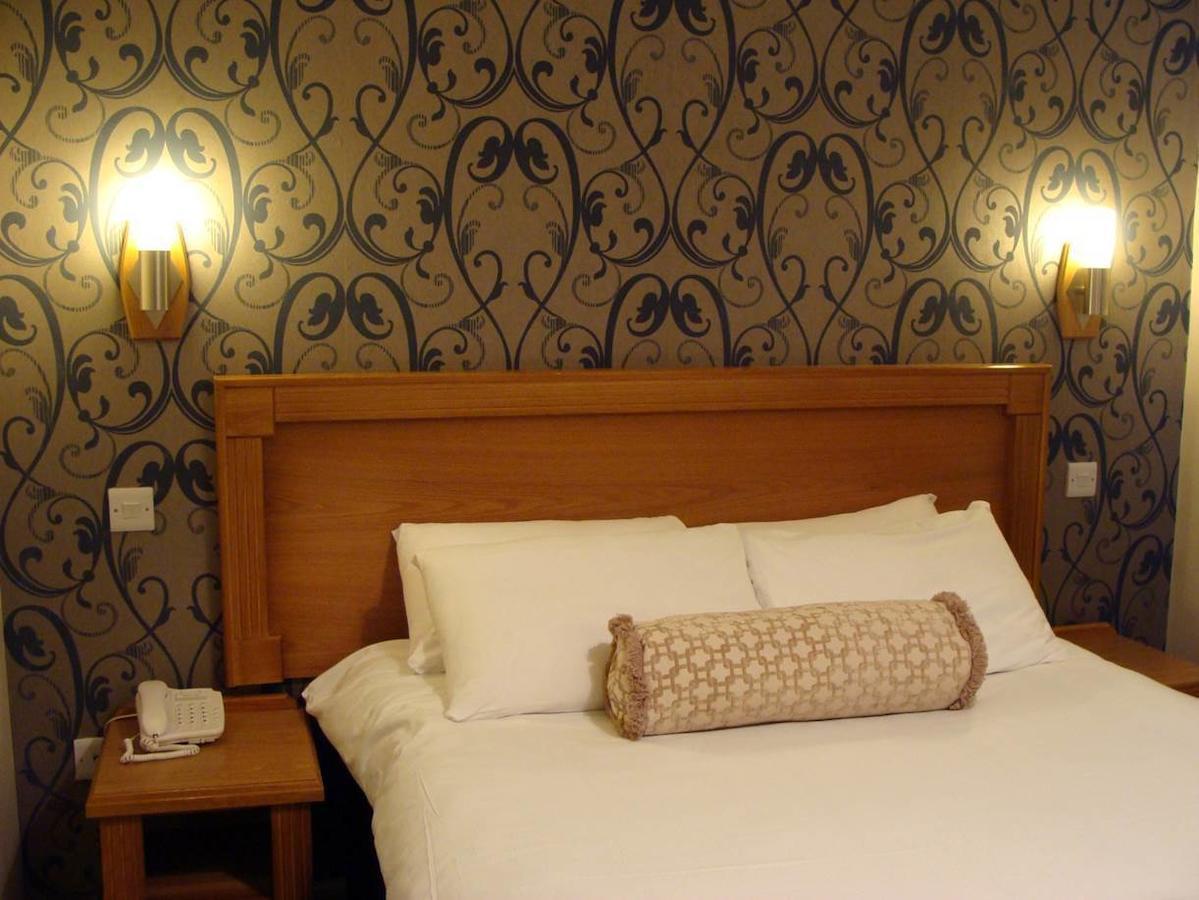 Creighton Hotel Clones Стая снимка